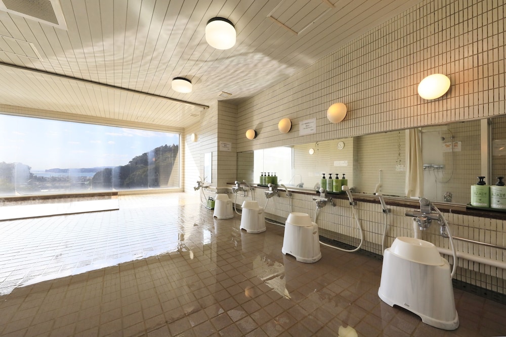 Katsuura Hilltop Hotel & Residence 26/50