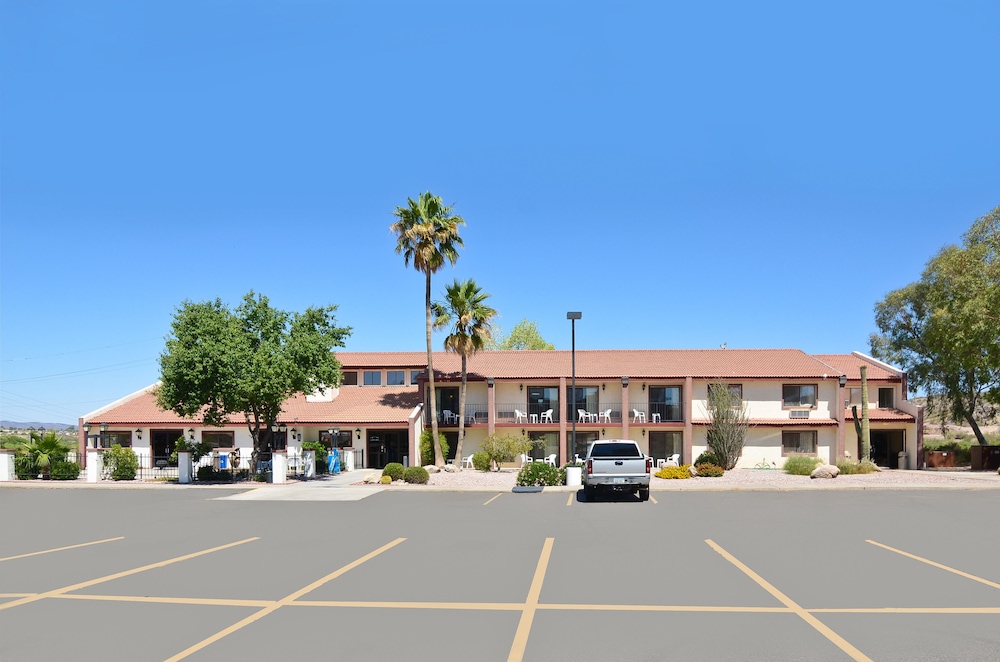 Quality Inn Wickenburg, AZ 9/38