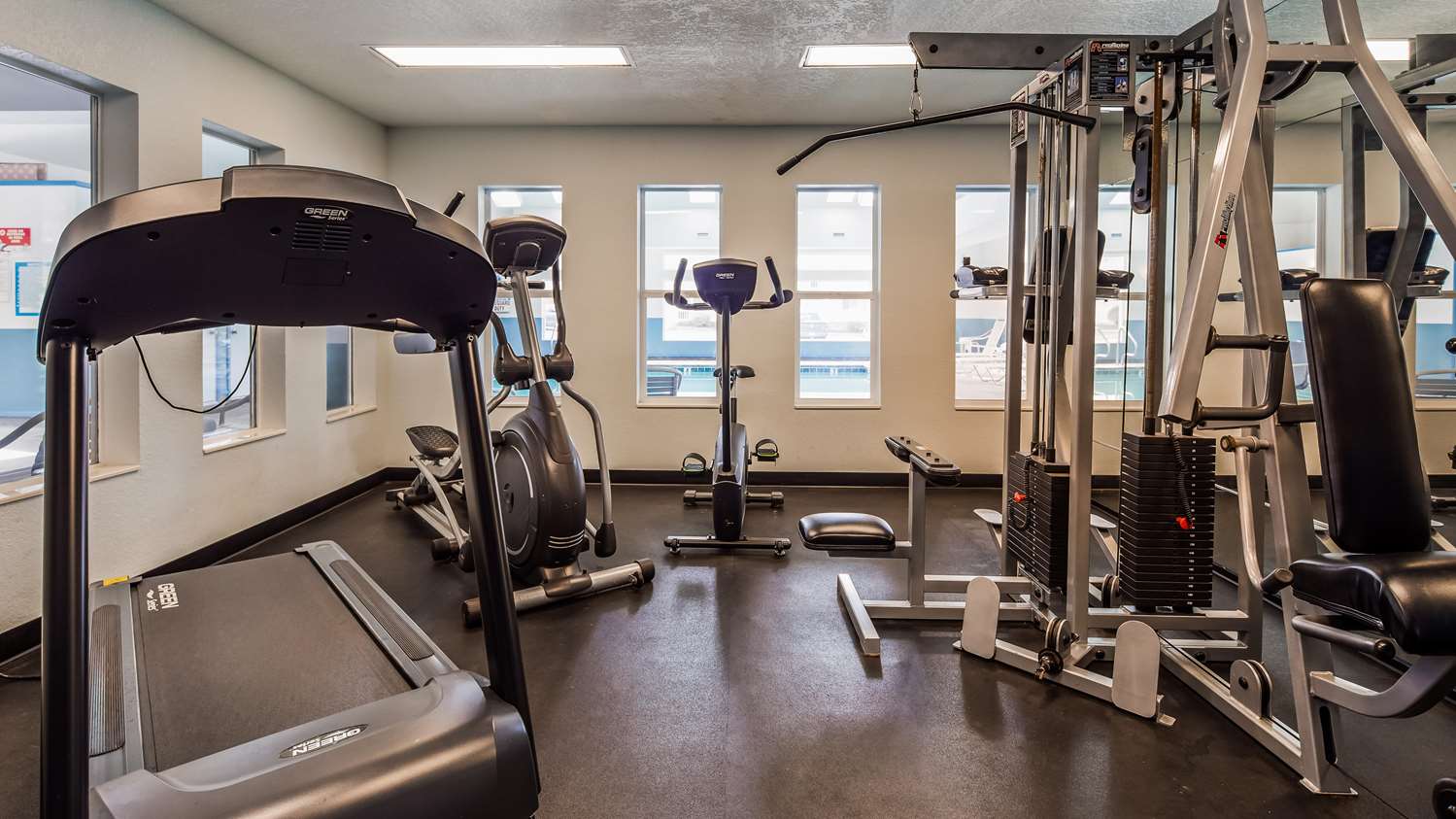 Best Western Salbasgeon Inn & Suites Of Reedsport 5/15
