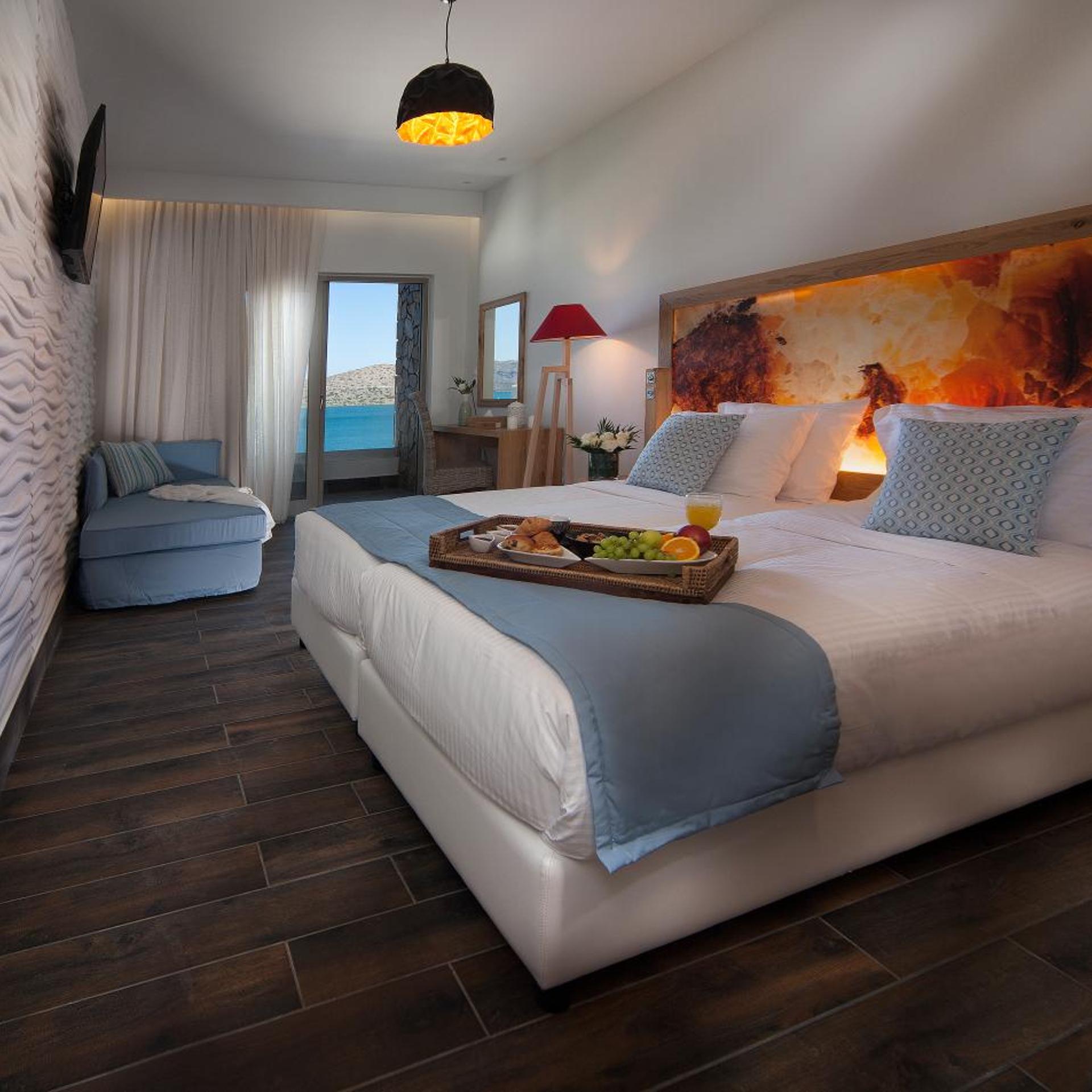 SUPERIOR, DOUBLE OR TWIN BED, SEA VIEW