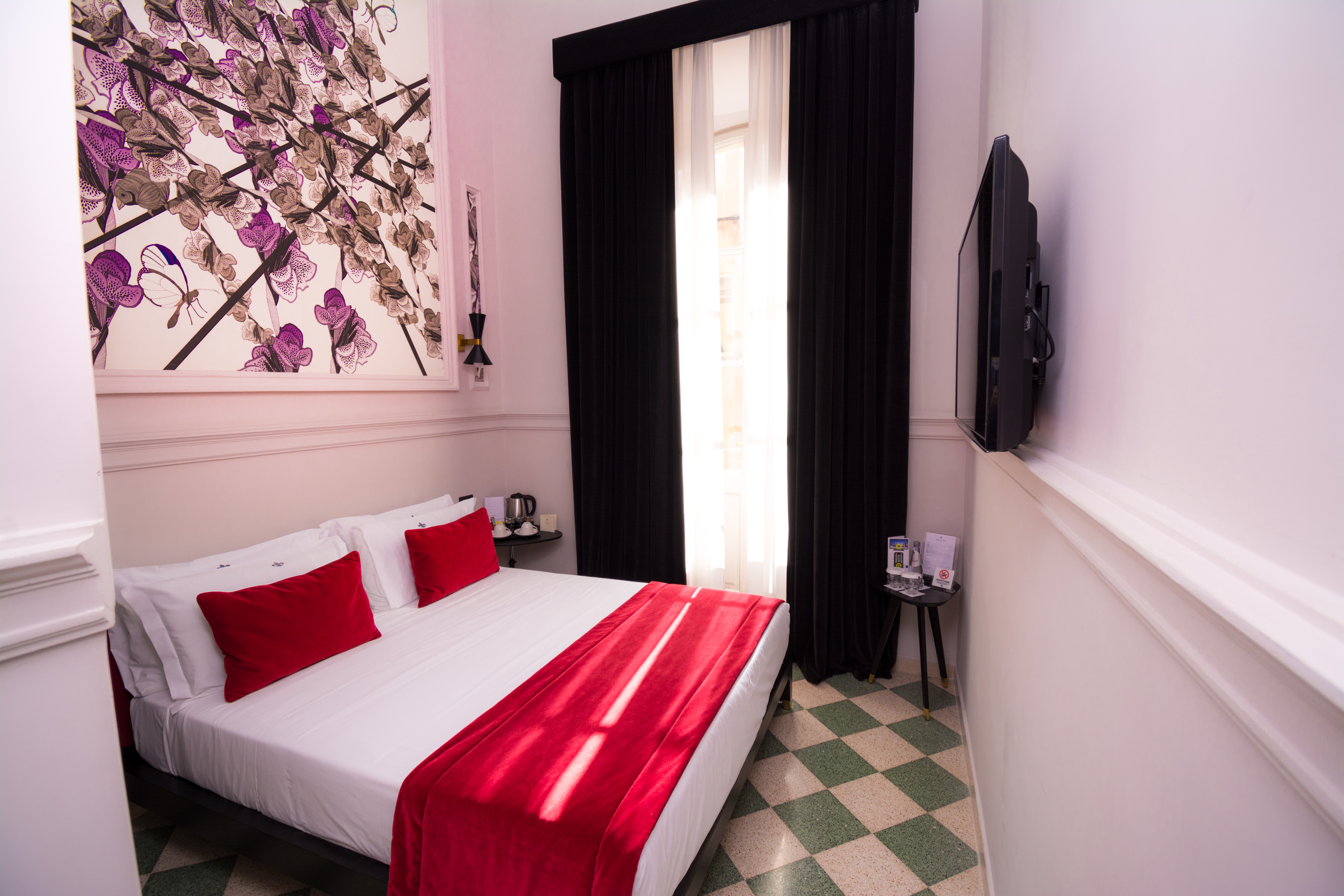 Smart, Single, Double Bed