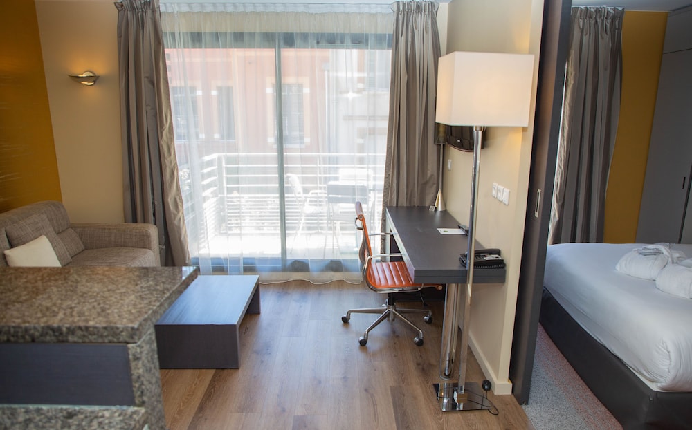 APPART HOTEL CLEMENT ADER 17/68