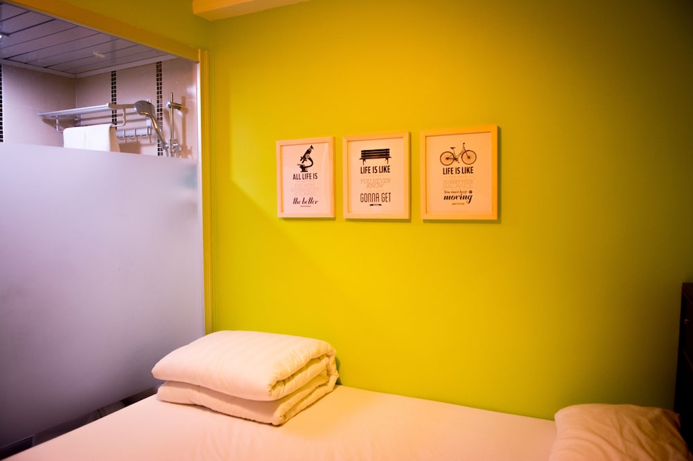 Tempo Inn West Kowloon HSR Station 37/50