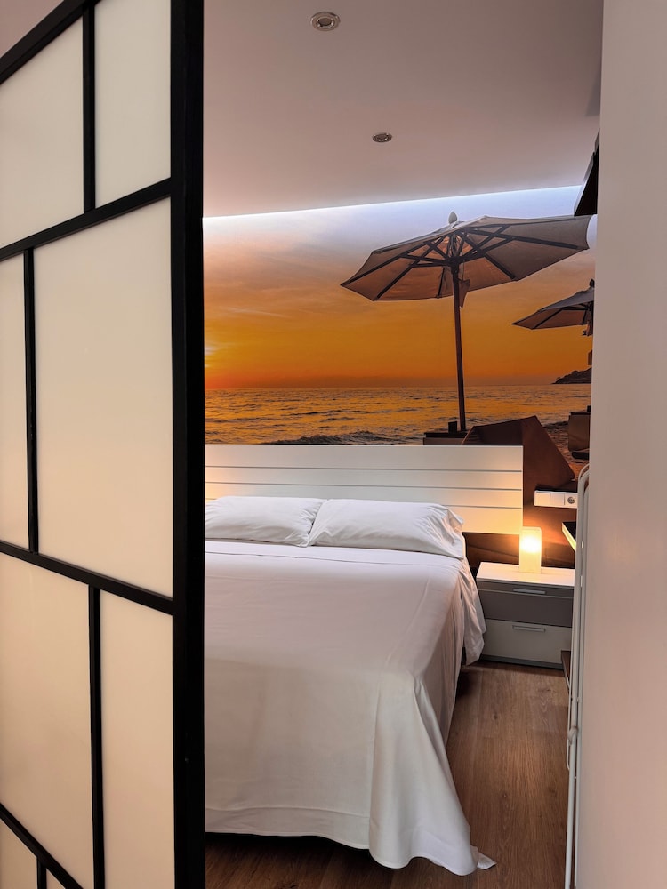 Color Suites Alicante 12/49