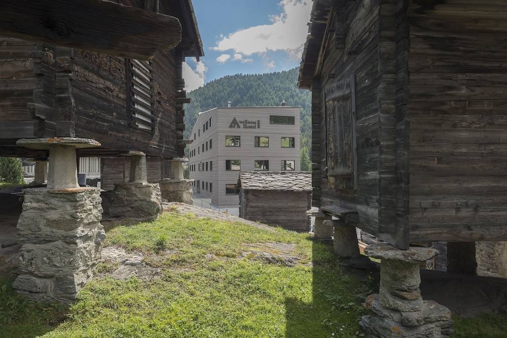 Wellness Hostel 4000 39/43