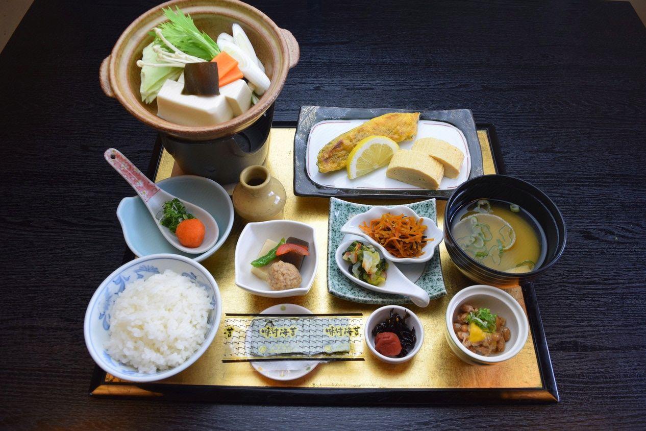 Takahashi Kokusai Hotel 11/13