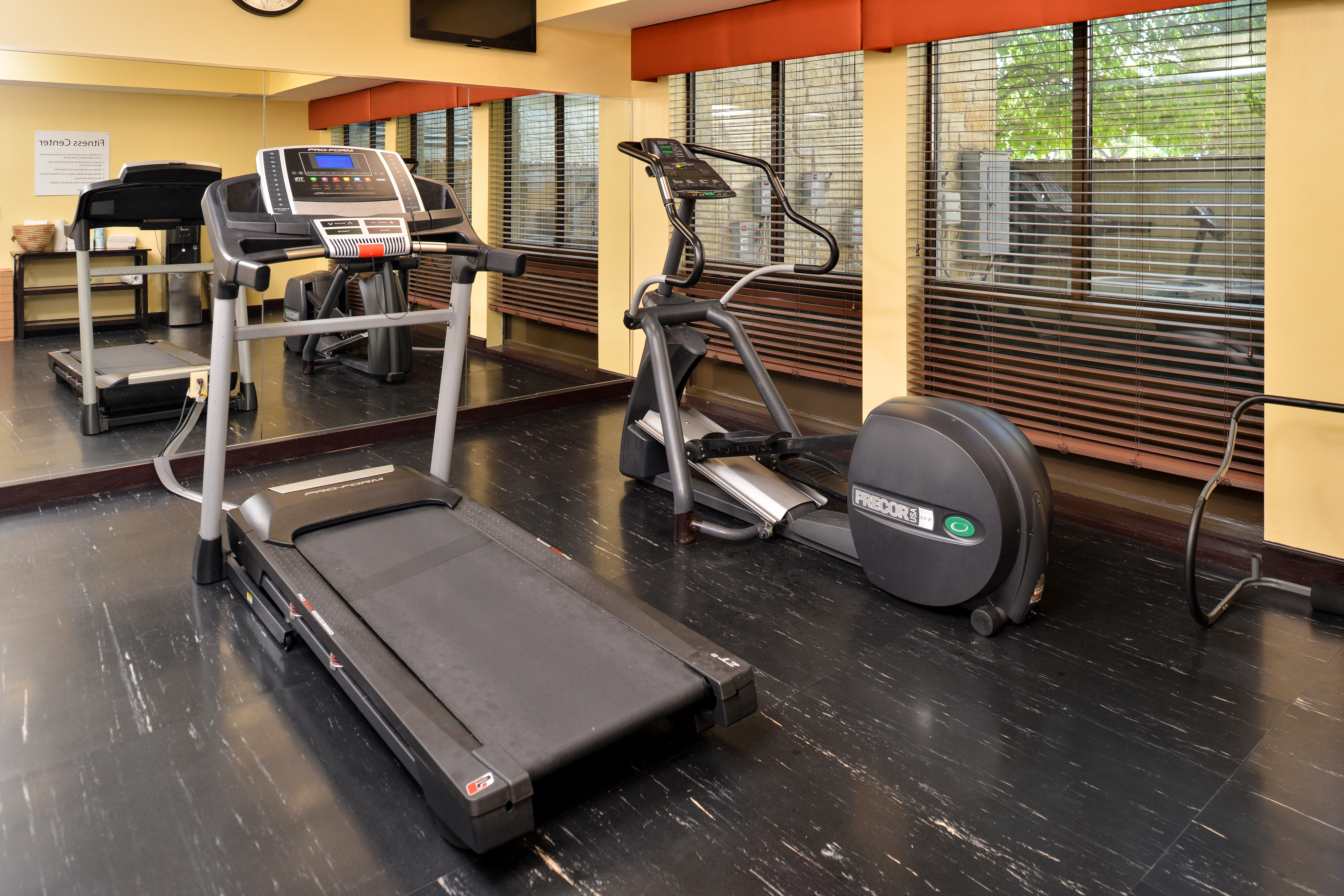 Holiday Inn Express & Suites Austin SW - Sunset Valley, an IHG Hotel 31/50