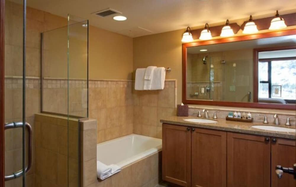 Everline Resort & Spa 50/50