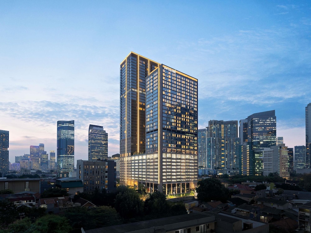 Swissotel Living Jakarta Mega Kuningan 3/50