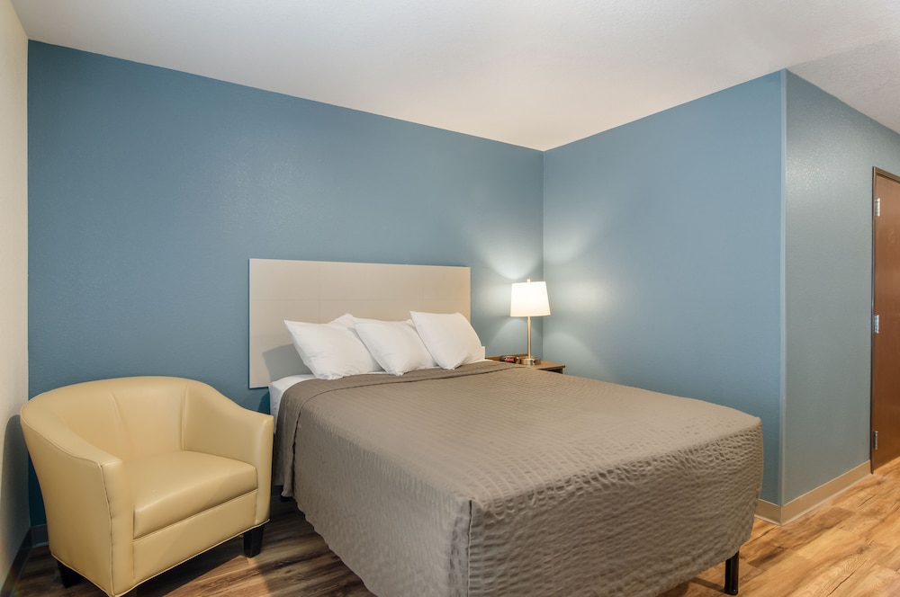 WoodSpring Suites Thornton - North Denver 8/21