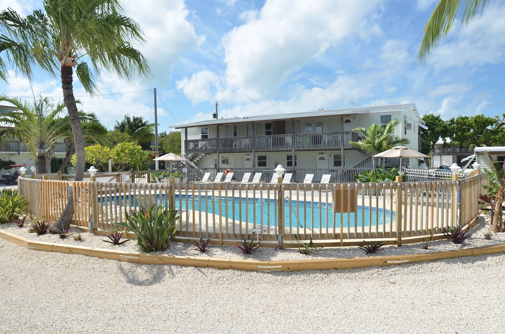 Parmer's Resort 33/51