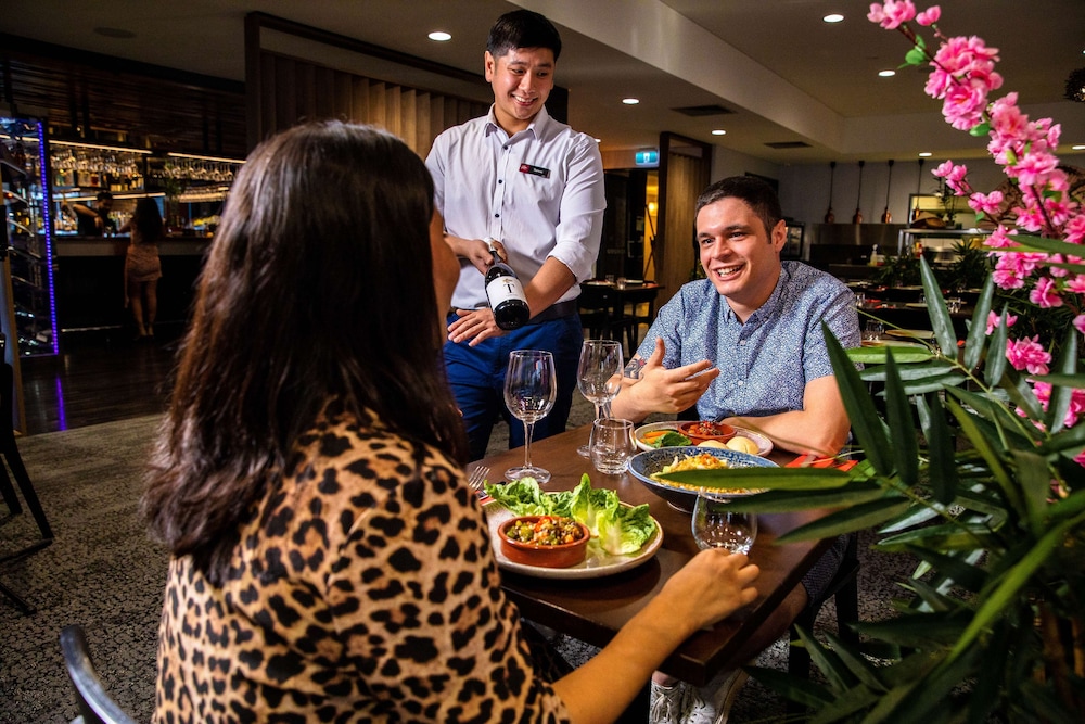 Rydges Palmerston 52/64