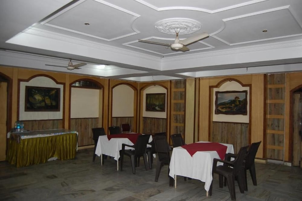 Hotel New Sunder 23/28