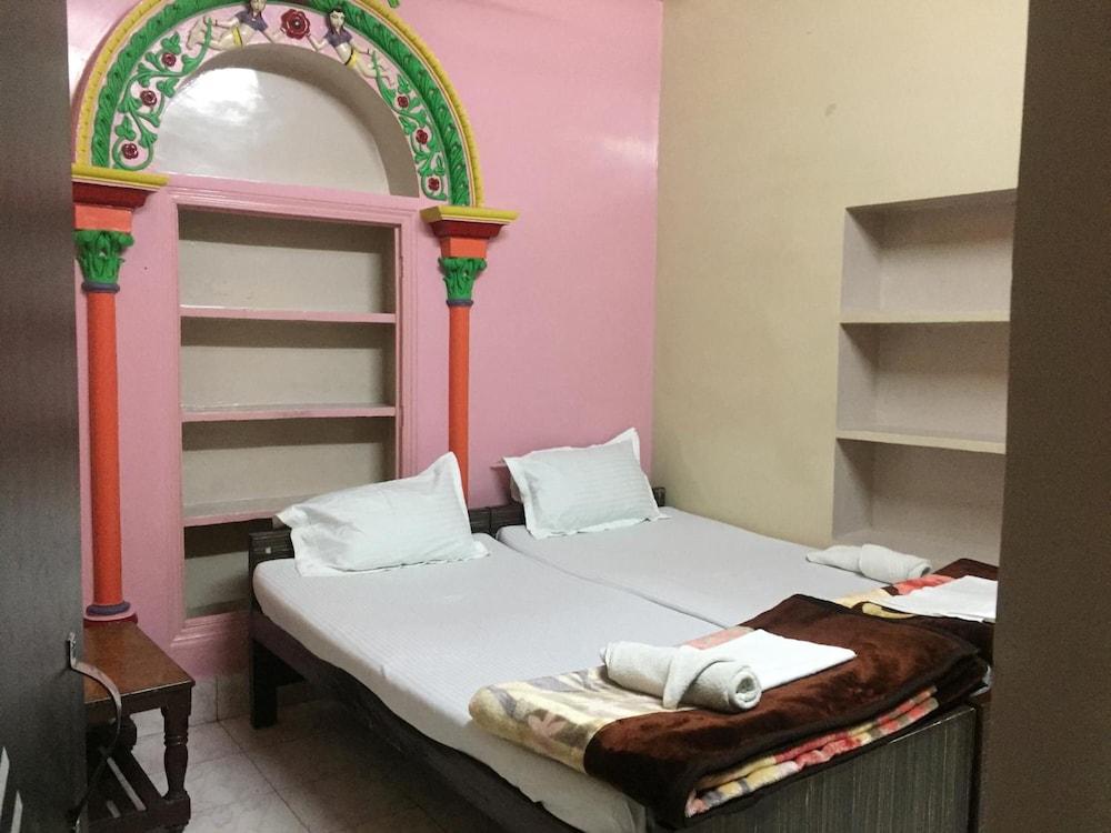 Baba Guest House 23/58