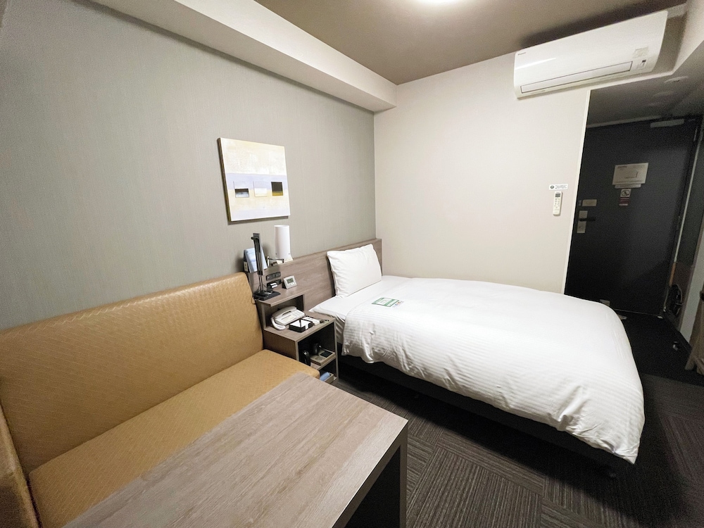 HOTEL ROUTE-INN Osaka Takaishi Hagoromo Ekimae 12/35
