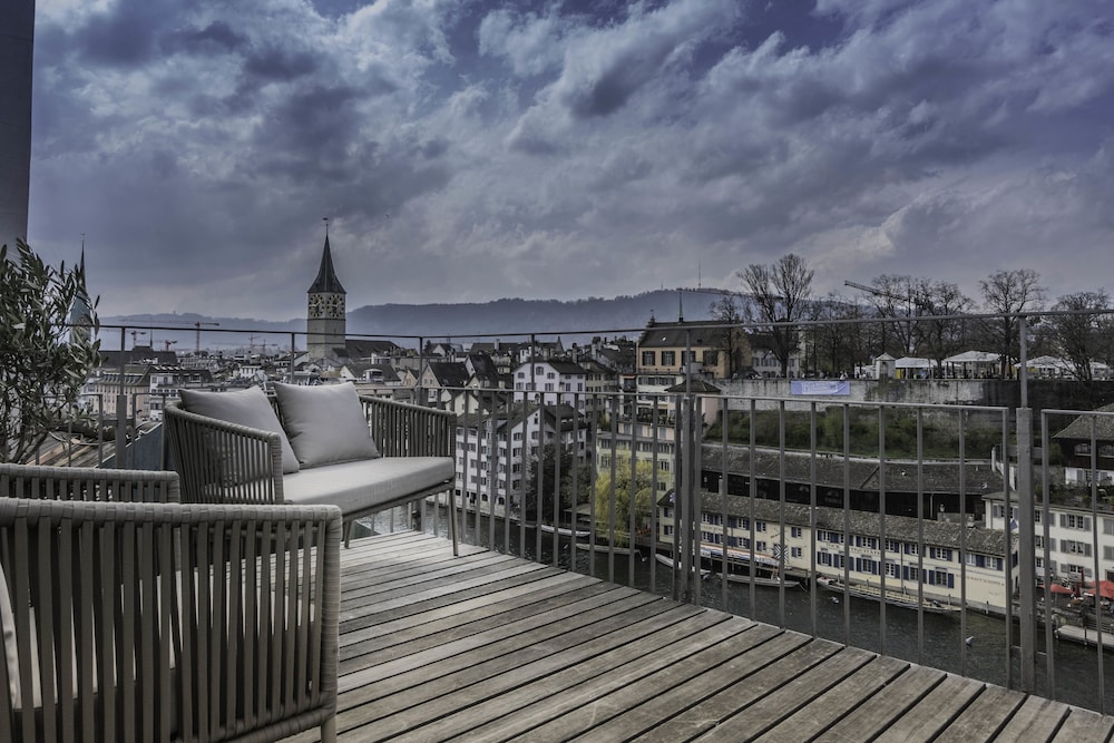 Airhome Limmatquai River View Apartment 32/38