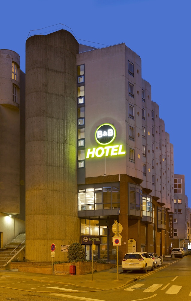 B&B Hotel Le Mans Centre in LE MANS