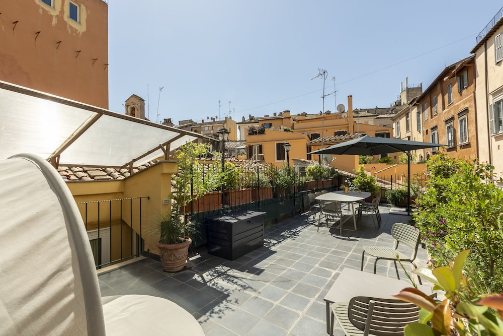 Rome Accommodation - Campo Marzio 2/30