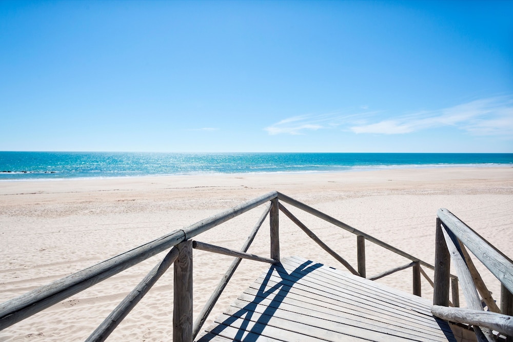 Best Costa Ballena 73/76