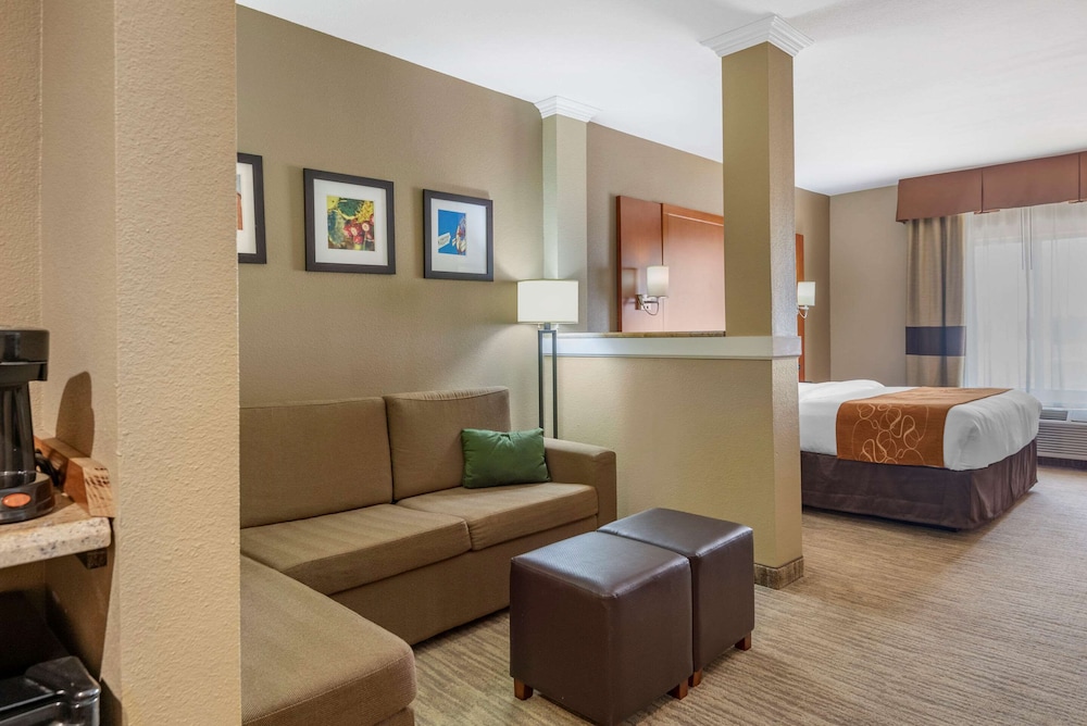 Comfort Suites Lubbock TX 26/43