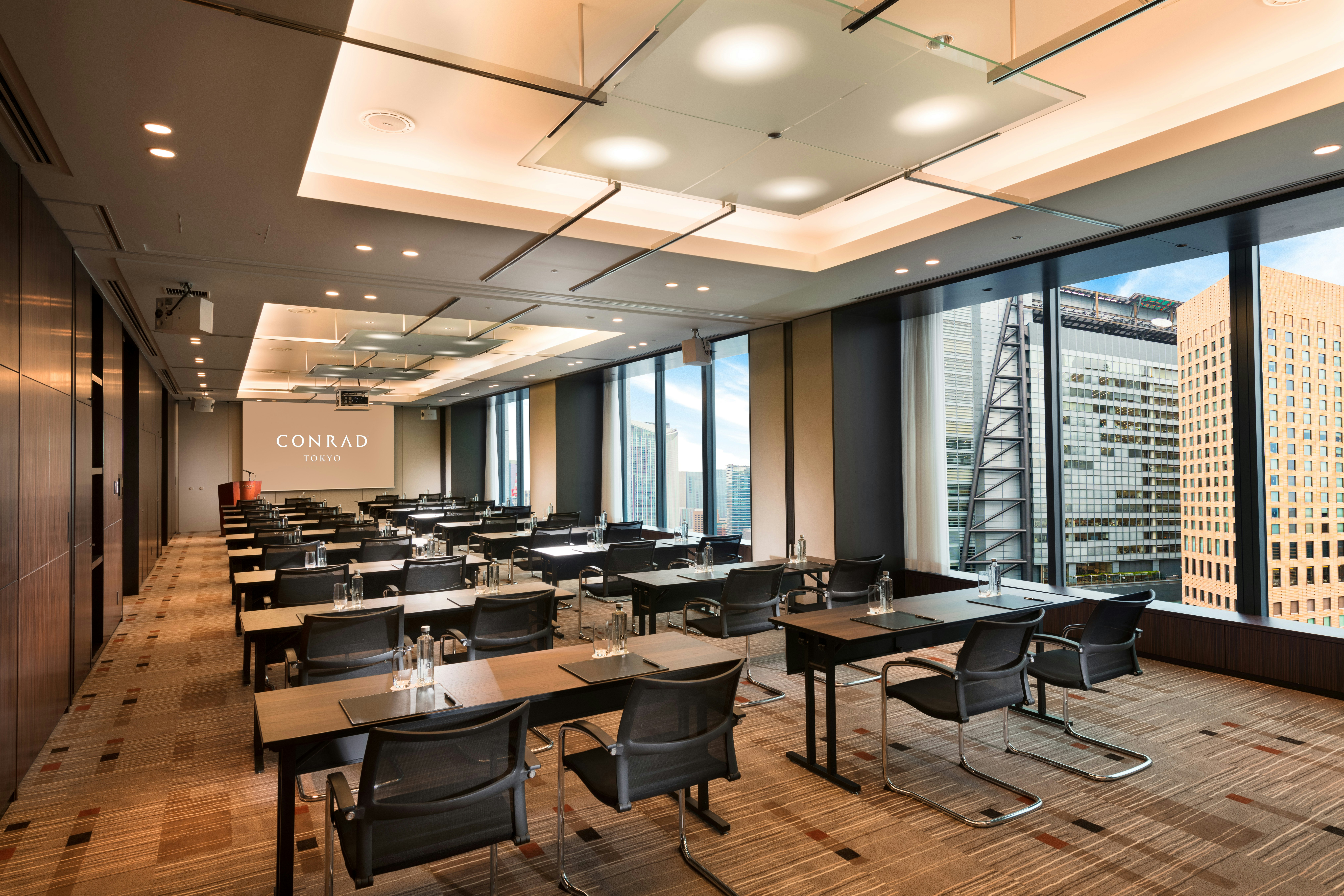 Conrad Tokyo 46/50