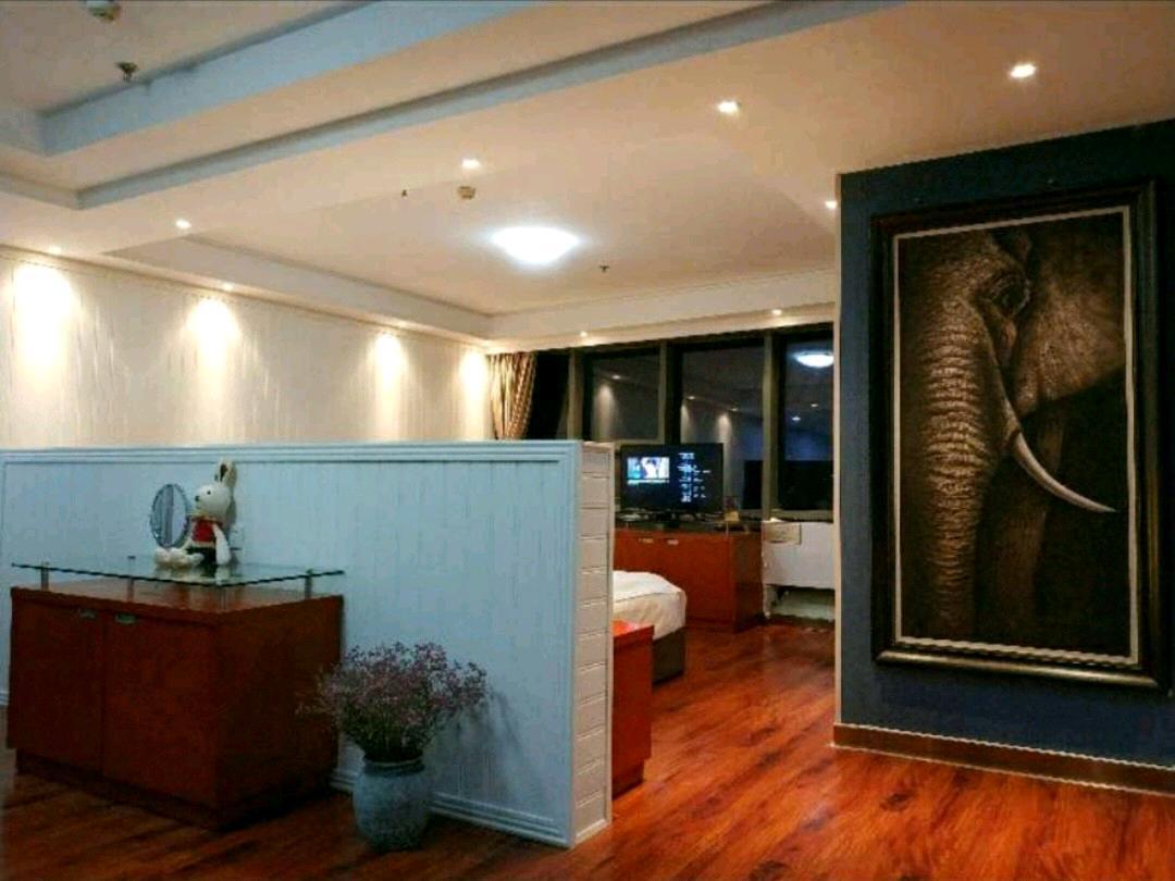 Shangmei International Hotel (Linyi People's Square) 4/28