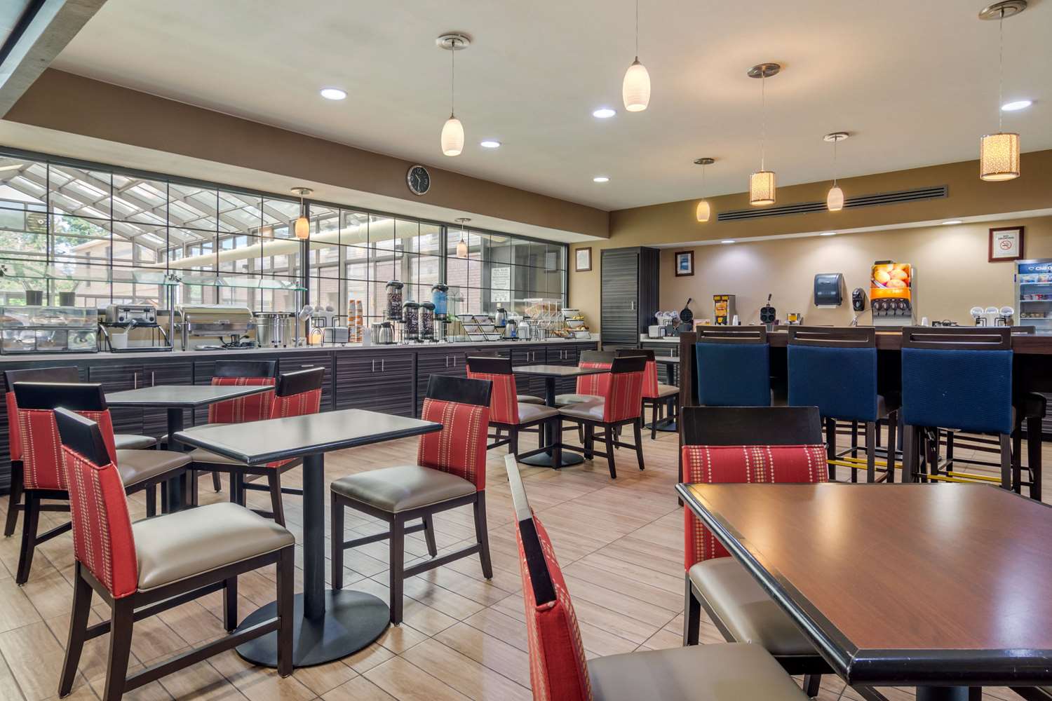 Comfort Inn & Suites Perry National Fairgrounds Area GA 10/15