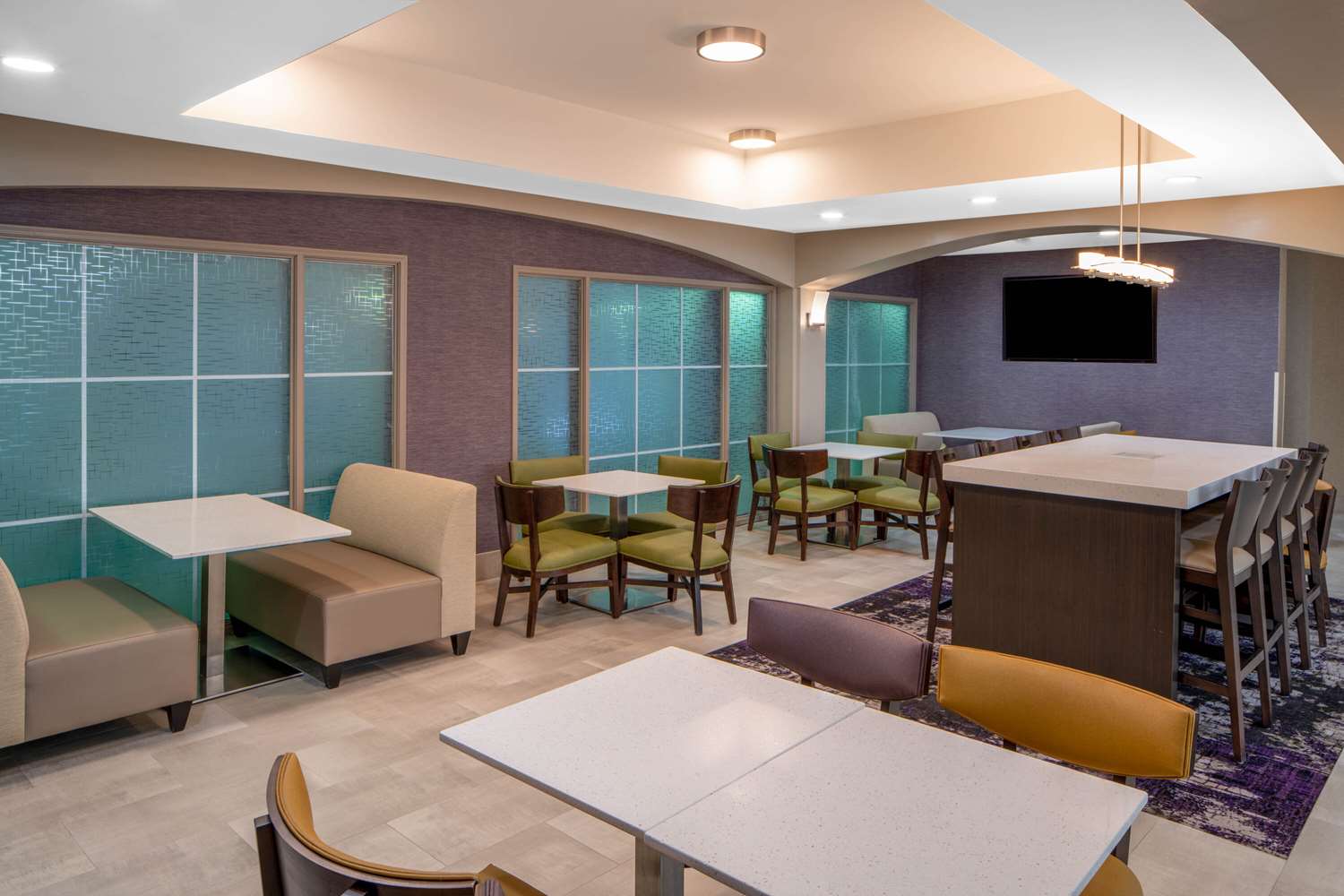 La Quinta Inn & Suites by Wyndham Atlanta Stockbridge 21/24