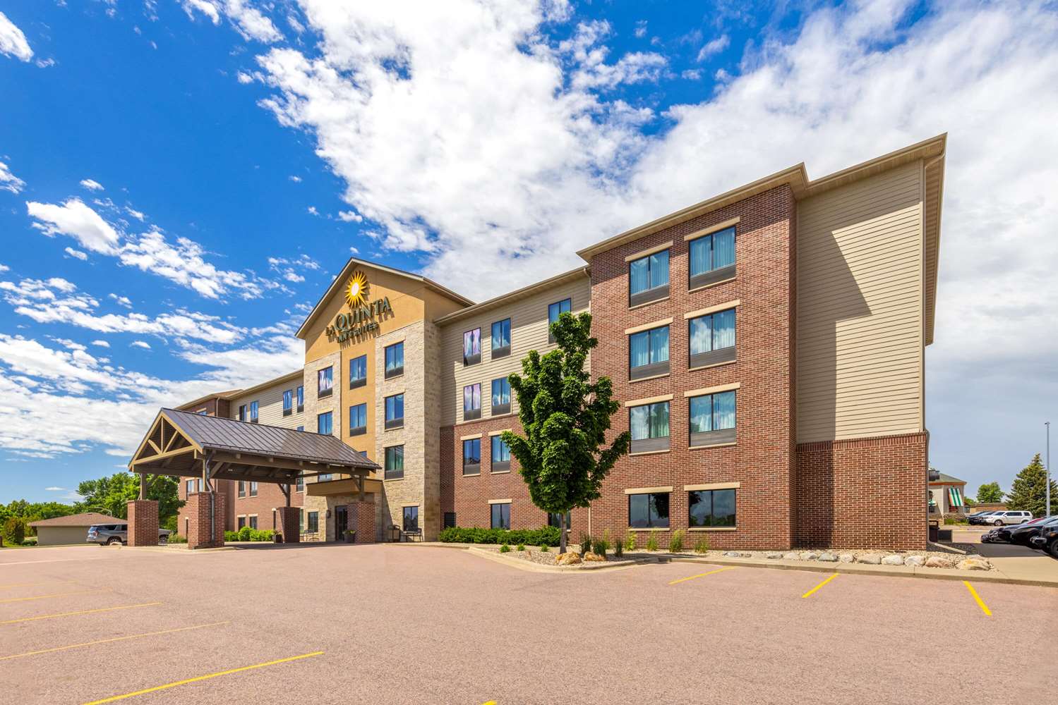 La Quinta Inn Suites By Wyndham Sioux Falls 6/55