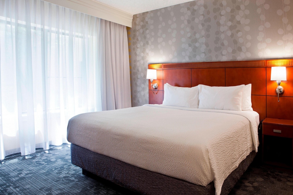 Courtyard by Marriott Denver Tech Center 7/50