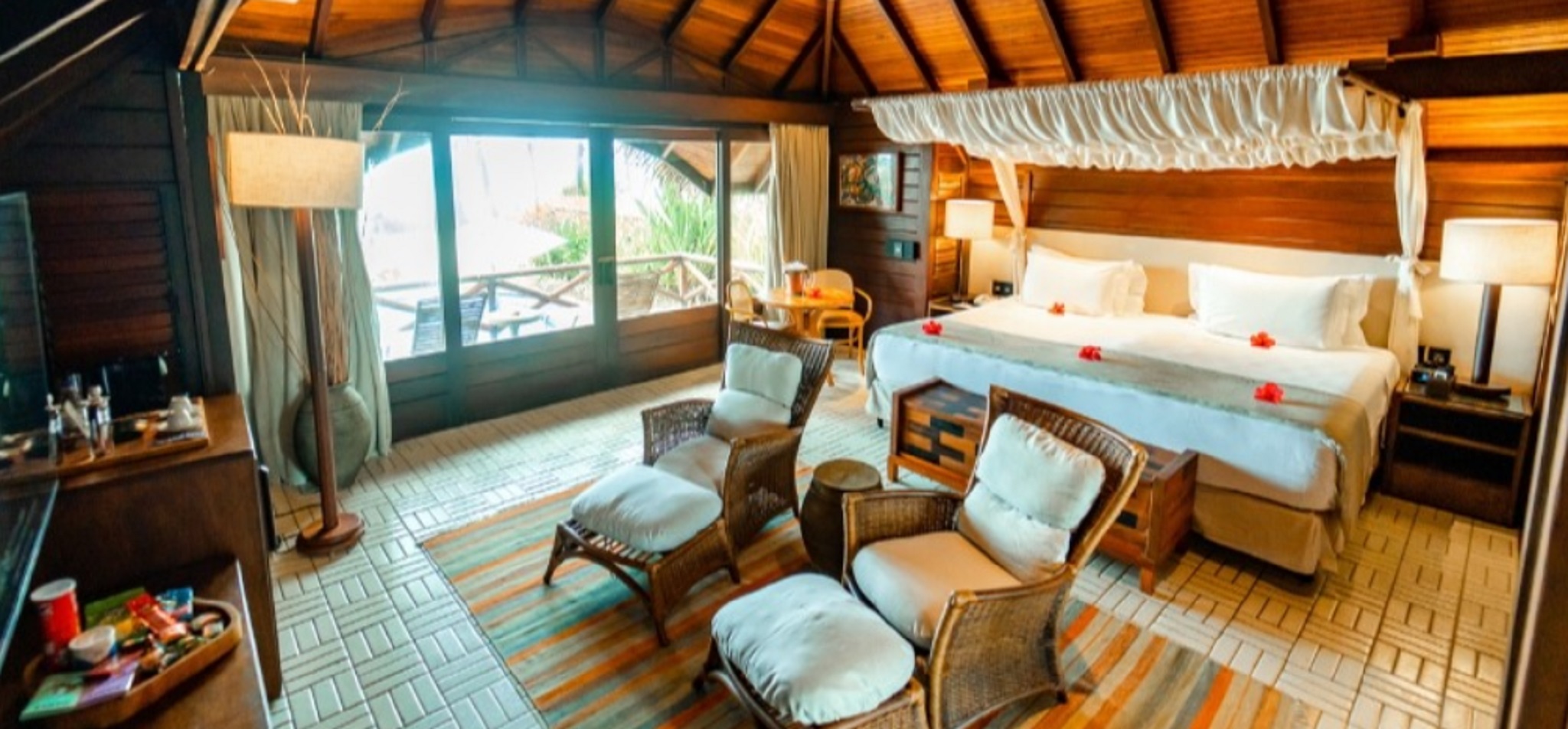 Bungalow, Beach Front