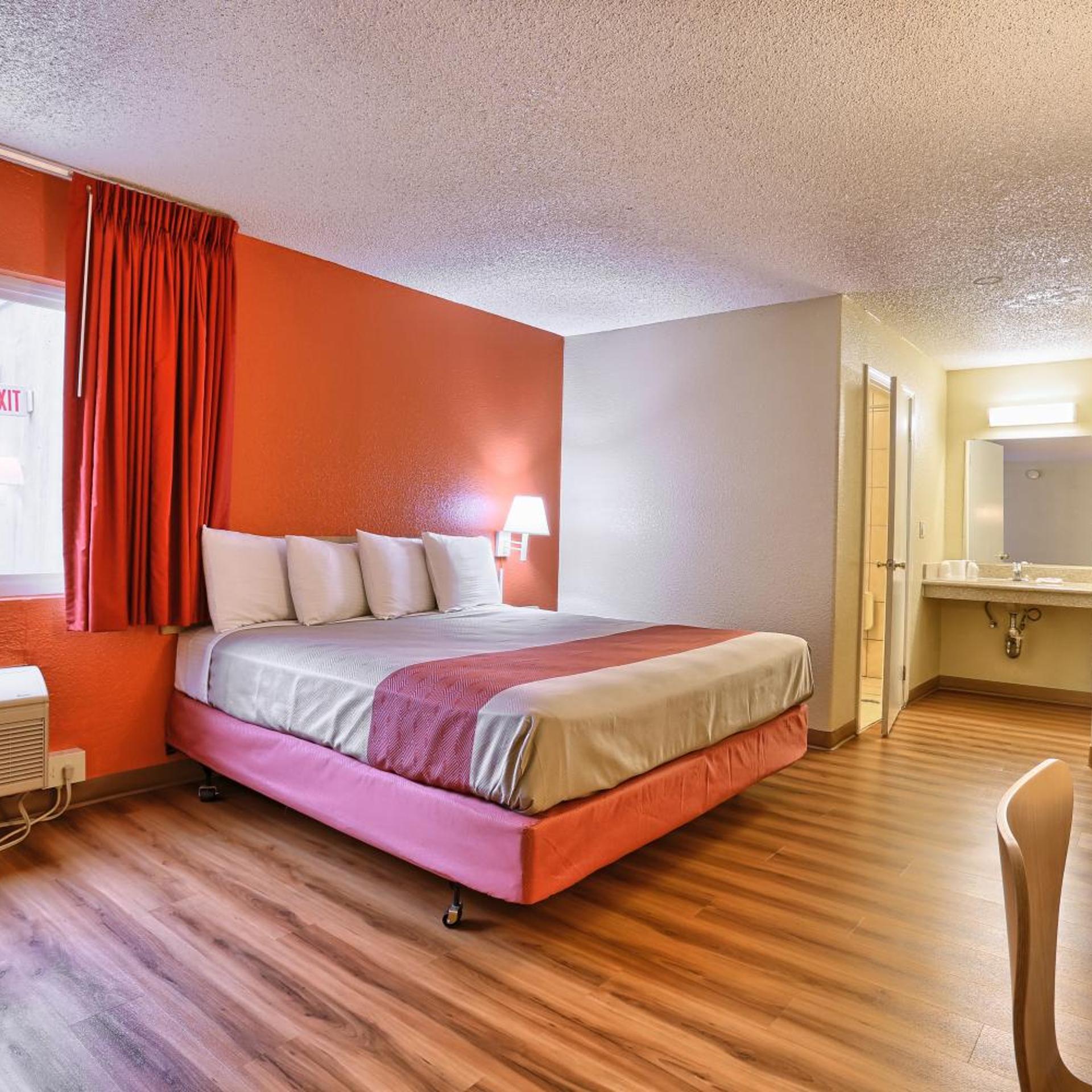 Cathedral Hill Hotel 18/43