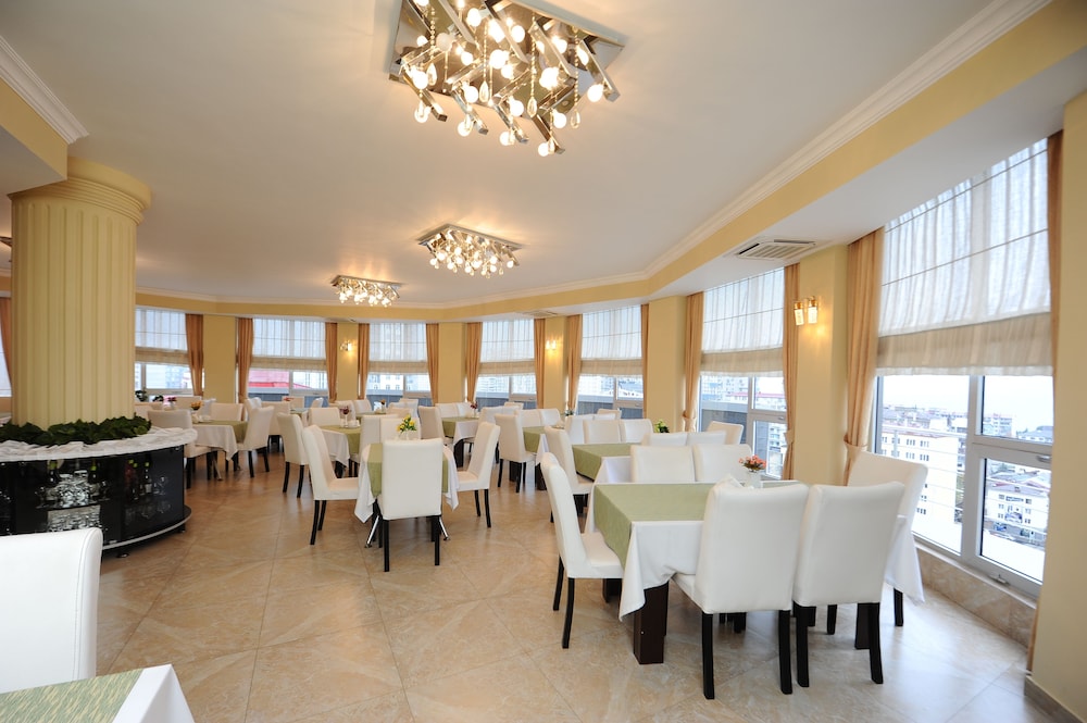 Hotel Aisi 35/50