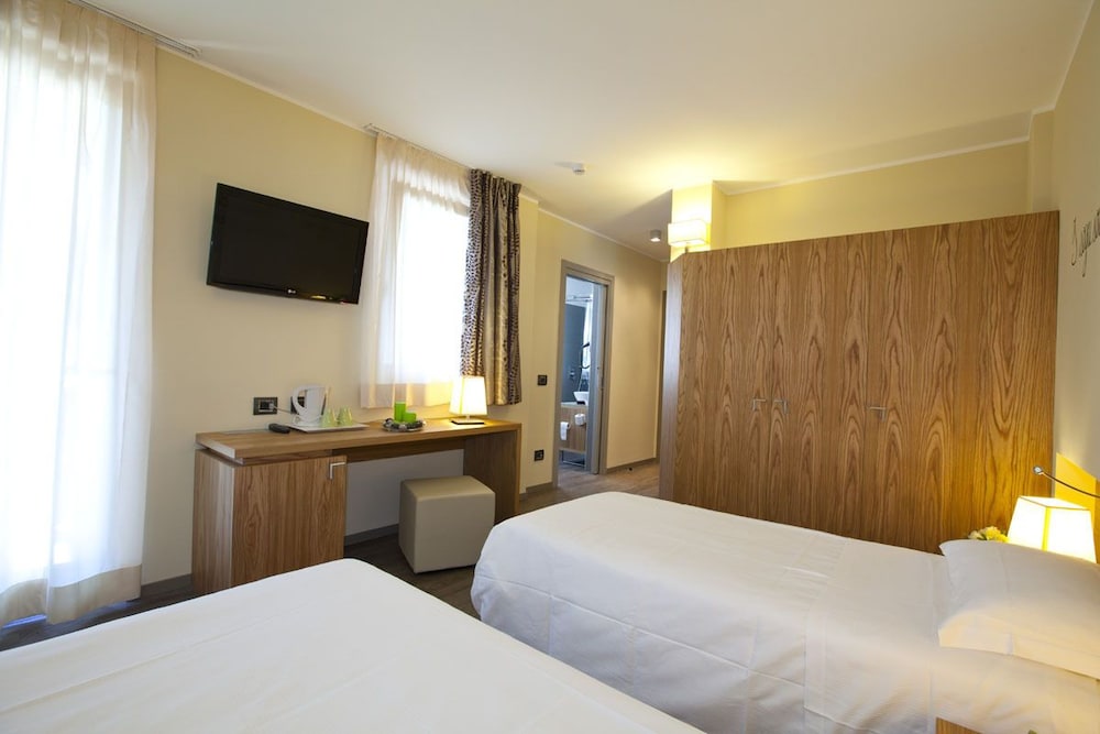 غرفة سوبيريور بسرير مزدوج، Harmony Suite Hotel 2/3