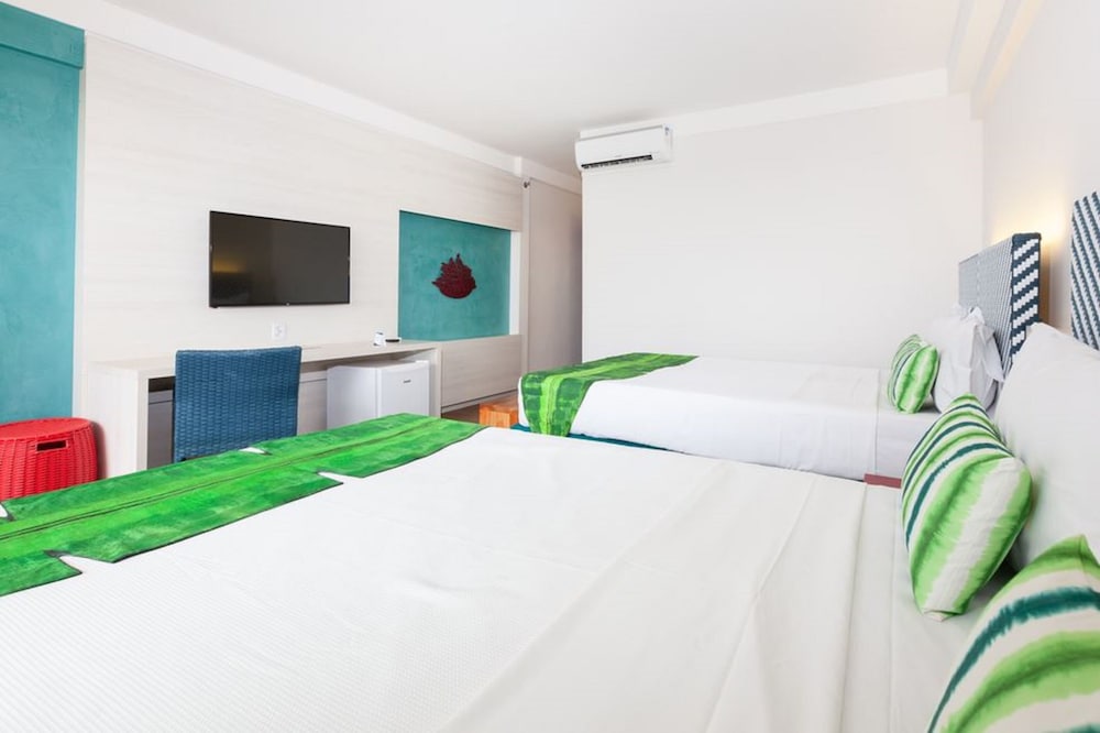 Hot Beach Resort 15/71