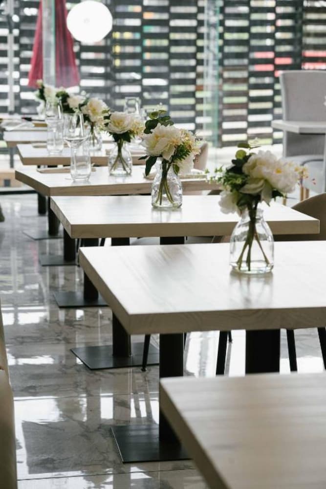 Monte La Vue Boutique Hotel 56/59