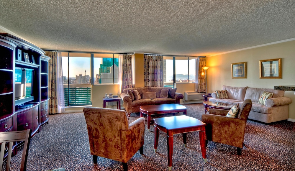 Holiday Inn Vancouver Centre 36/73