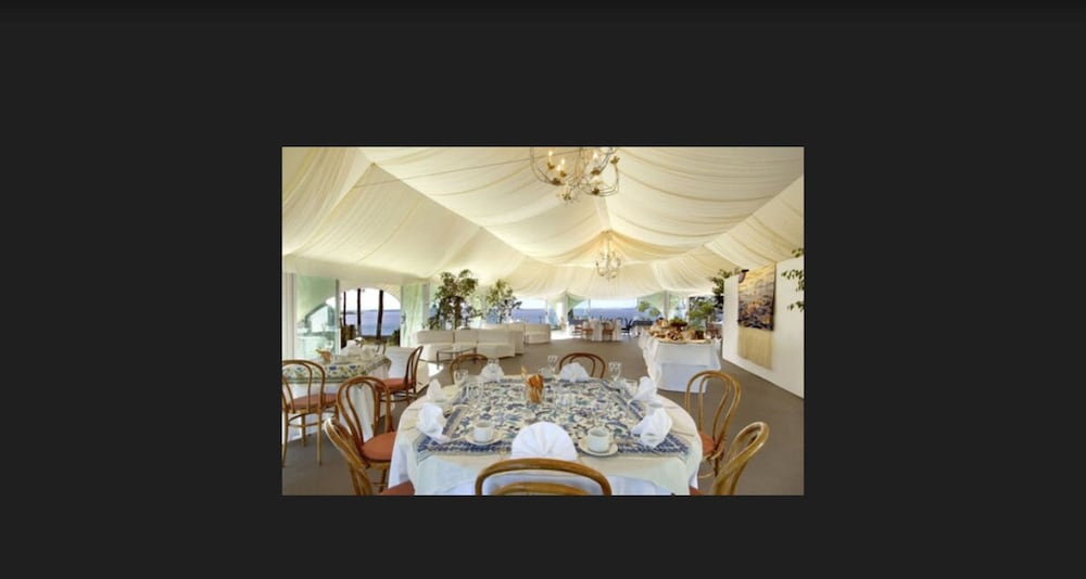 Hotel del Lago Golf and Art Resort 24/50