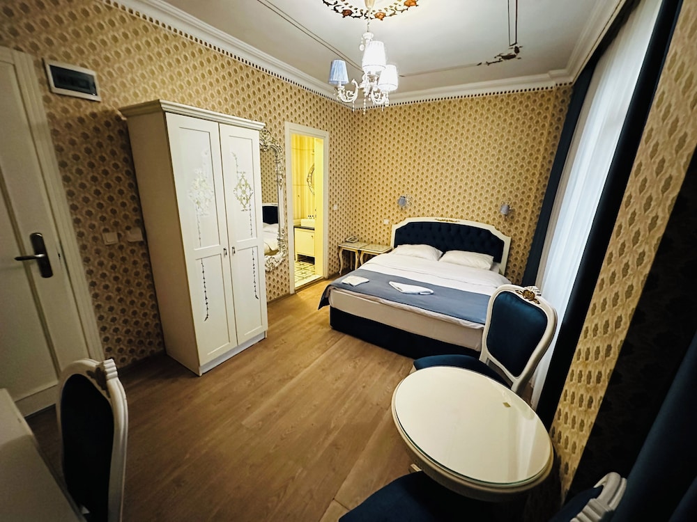 Alyon Hotel Taksim 27/56