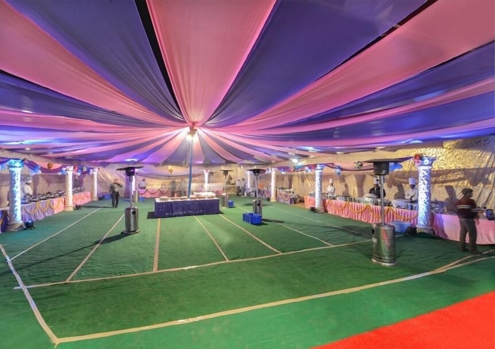 Hotel Madhushrie 31/50