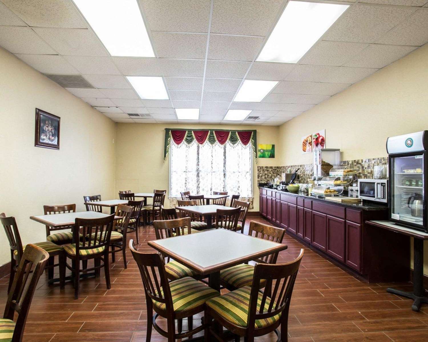 Rodeway Inn Harbison Area 24/29