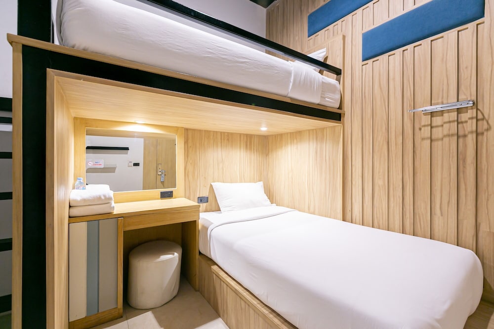 The Bedrooms Hostel Pattaya 14/50