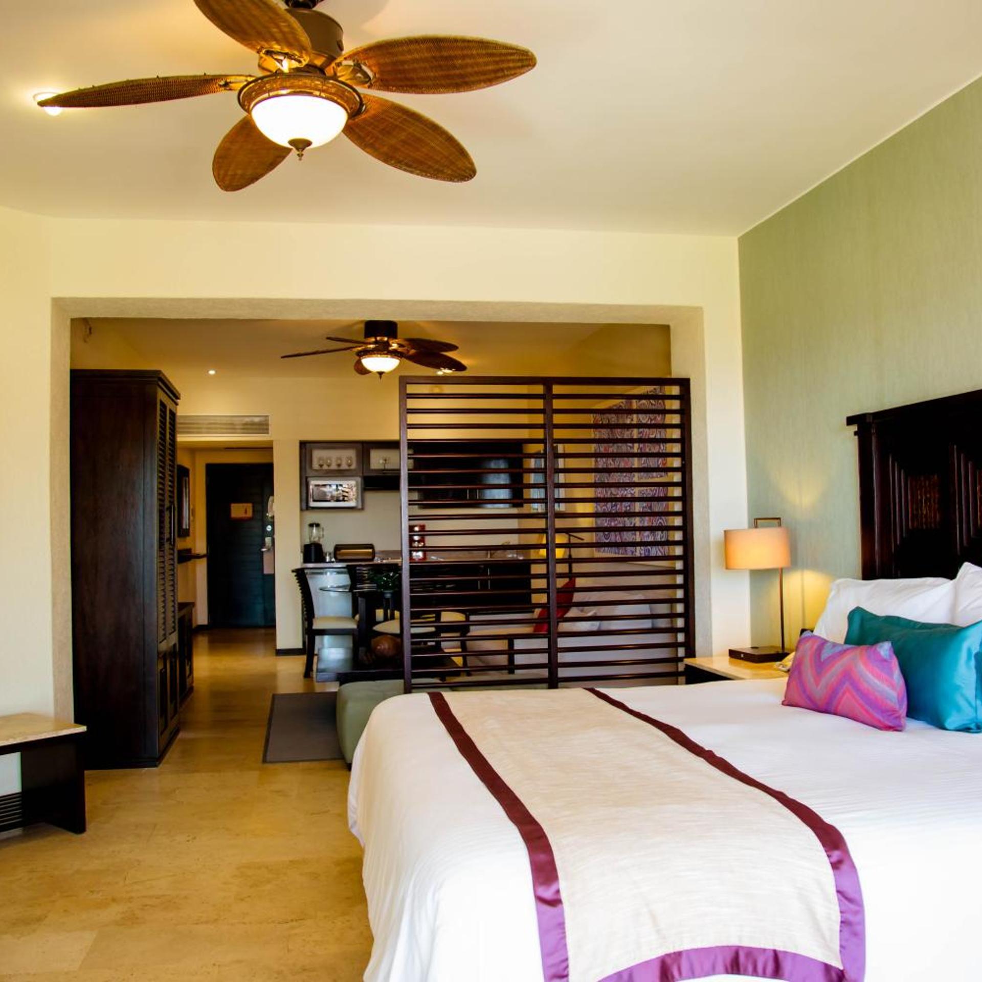 جناح جونيور مع أريكة، Casa Dorada Los Cabos Resort and Spa 2/8