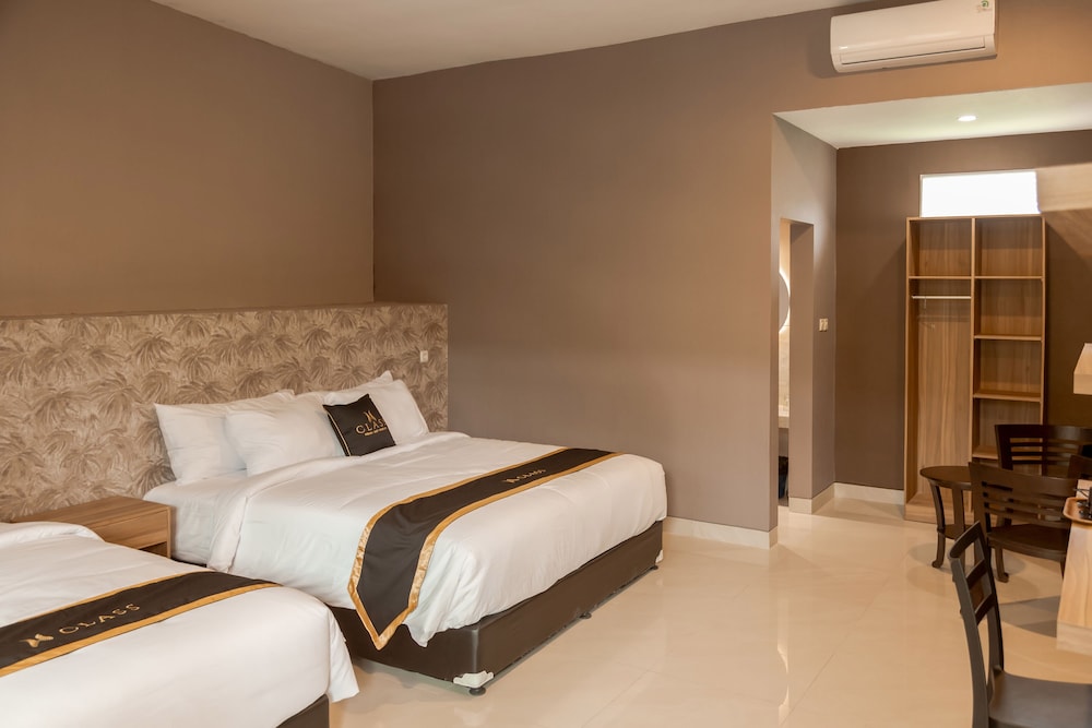 CLASS Premium Guest House 14/35