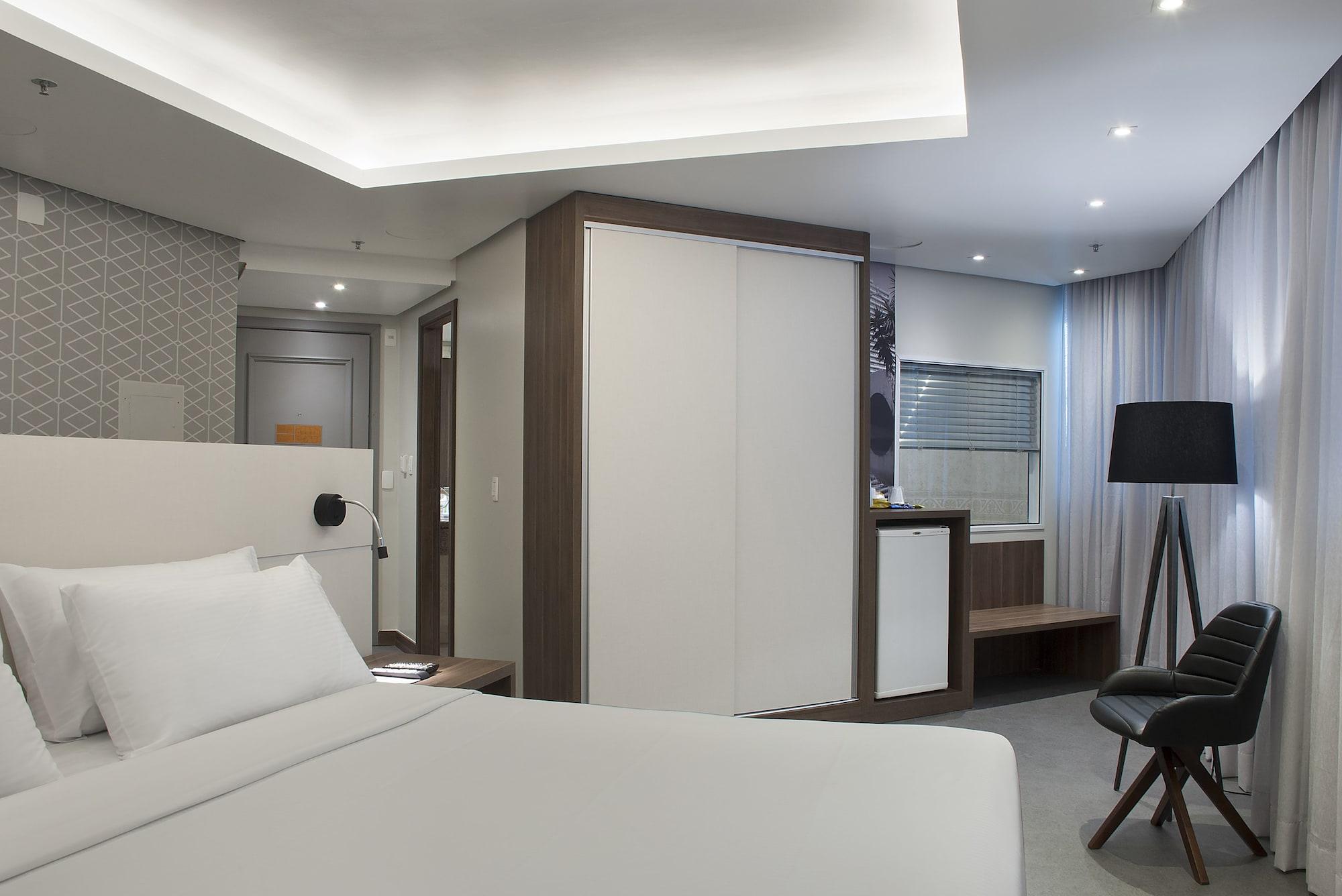 Suite, King Bed, Smoking, Master Porto Alegre (ex. Holiday Inn Porto Alegre) 2/7