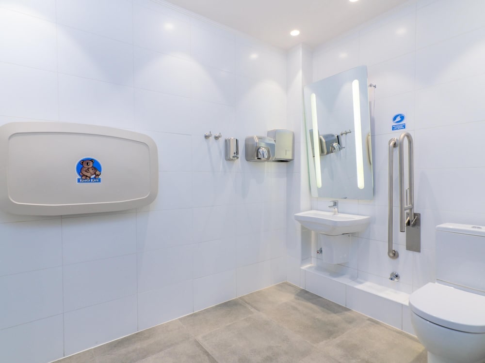 Ibis Calama 47/50