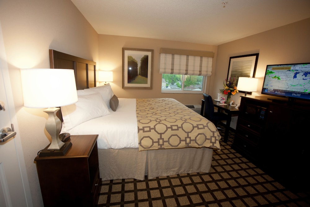 Baymont by Wyndham Erie 5/36