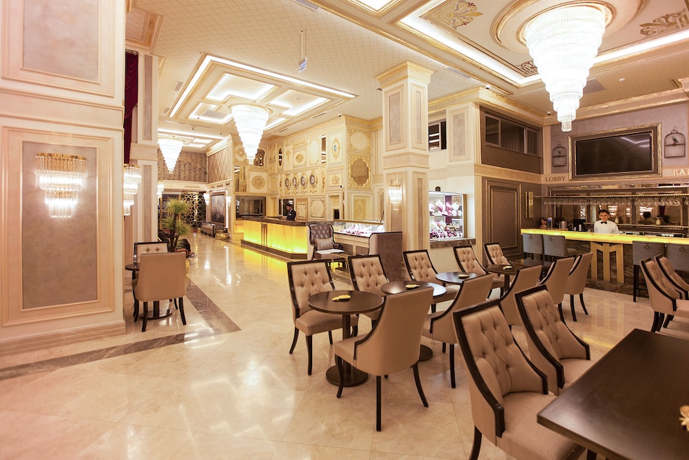 Miss Istanbul Hotel & Spa 38/48