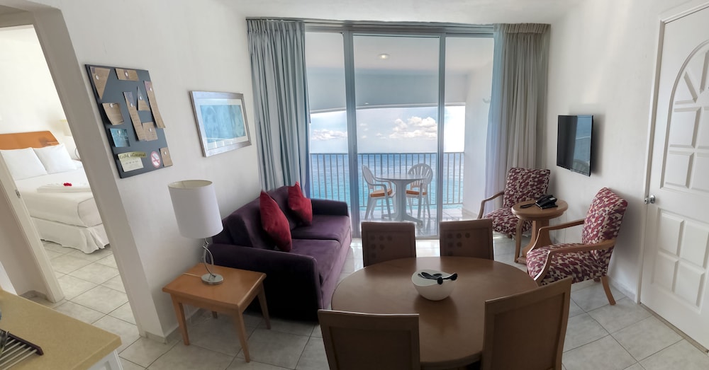 Coral Princess Hotel & Dive Resort 49/78