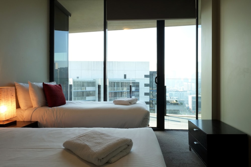 ACD Apartments 20/66